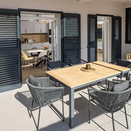 Apartment Vierra Hvar With Pool *